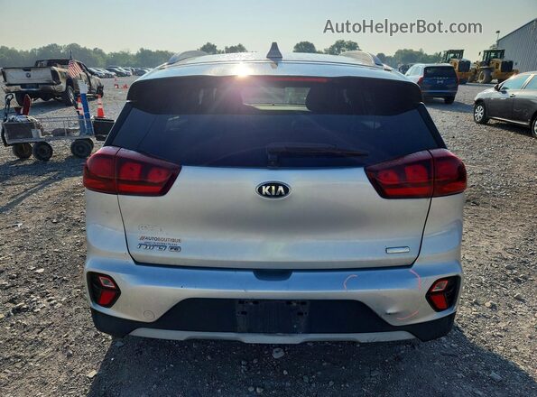 KNDCB3LC8M5464256 2021 KIA NIRO Silver Rear view