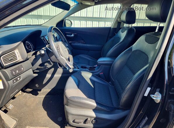 KNDCC3LC5H5072578 2017 KIA NIRO Black Vista interior delantera