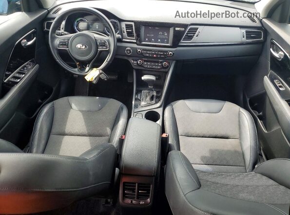 KNDCC3LC6J5108574 2018 KIA NIRO Blue Dashboard view