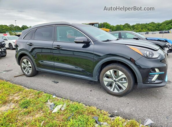 KNDCC3LG5N5158617 2022 KIA NIRO Black Przód prawy