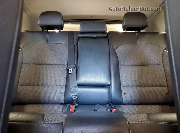 KNDCC3LG5N5159749 2022 KIA NIRO Gray Rear seats view
