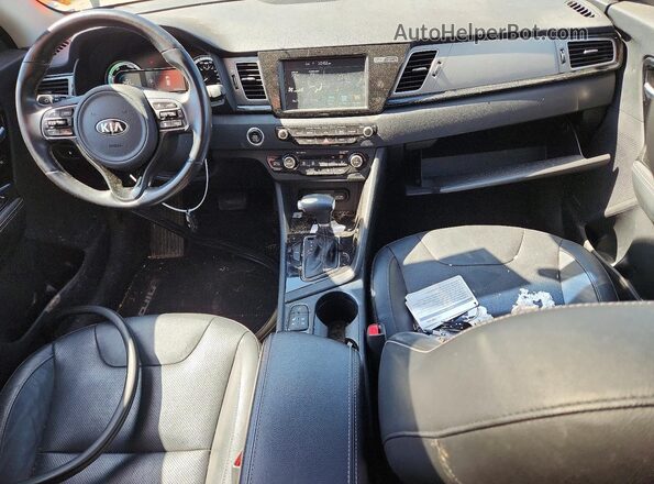 KNDCE3LC2J5171181 2018 KIA NIRO Blue Vista del salpicadero