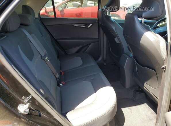 KNDCP3LE1R5188464 2024 KIA NIRO Black Rear interior view