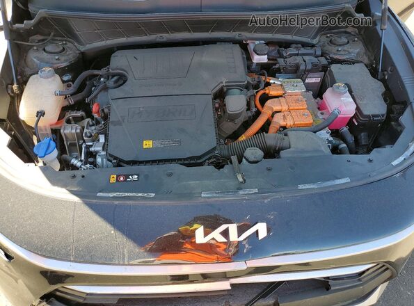 KNDCP3LE1R5188464 2024 KIA NIRO Black Engine compartment view