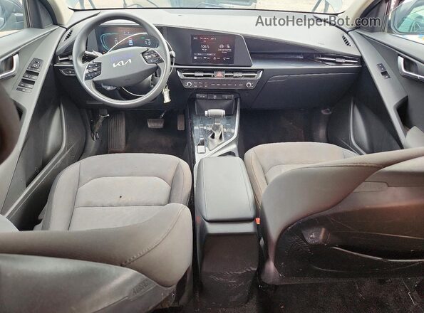 KNDCP3LE2T5327668 2026 KIA NIRO Серый Вид панели приборов
