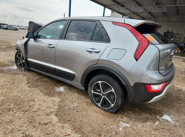 KNDCP3LE6T5328516 2026 KIA NIRO Серебряный 