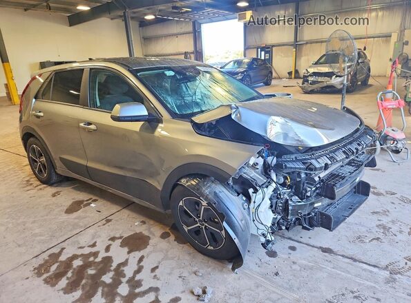 KNDCP3LE9T5341227 2026 KIA NIRO Gray Front right