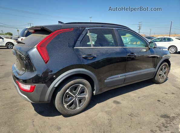 KNDCR3LE0S5238898 2025 KIA NIRO Black Trasero derecho