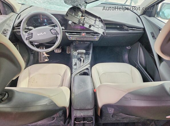 KNDCR3LE3P5035771 2023 KIA NIRO Gray წინა პანელის ხედი
