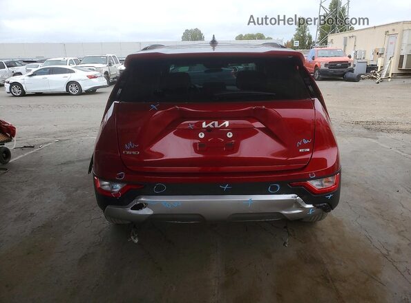 KNDCR3LE4R5155498 2024 KIA NIRO Red Вид ззаду