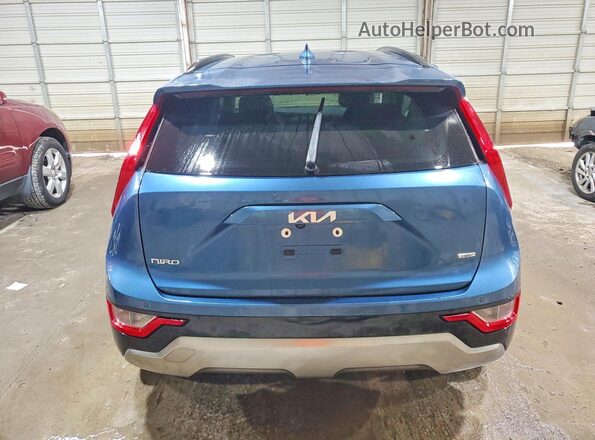 KNDCR3LE6P5036087 2023 KIA NIRO Blue უკანა ხედი