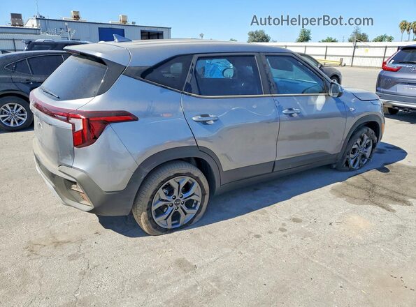 KNDEP2AA7T7948895 2026 KIA SELTOS Silver Tył prawy