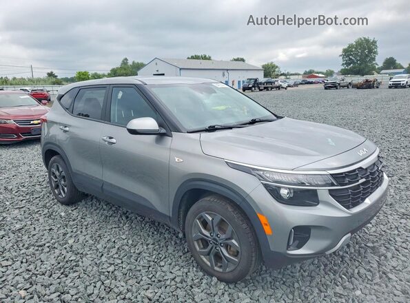 KNDEPCAA7R7504236 2024 KIA SELTOS Silver Przód prawy