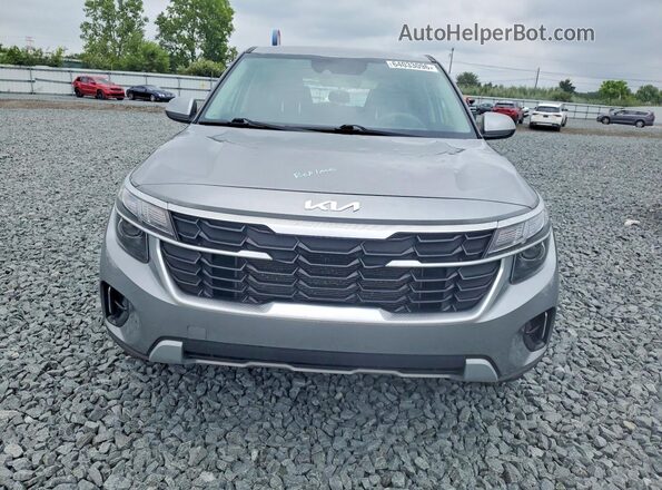 KNDEPCAA7R7504236 2024 KIA SELTOS Silver Widok z przodu