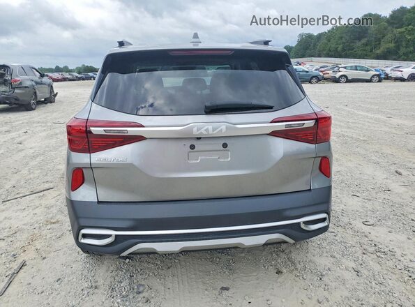 KNDERCAA3P7468181 2023 KIA SELTOS Gray Vista trasera