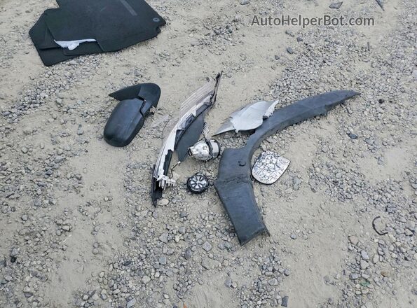 KNDERCAA3P7468181 2023 KIA SELTOS Gray Vista del compartimento del motor