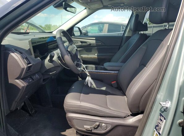 KNDH44DA1V7025697 2027 KIA EV5 Зеленый Вид салона спереди
