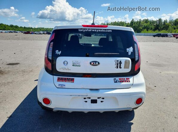 KNDJP3A58K7698301 2019 KIA SOUL White Vista trasera