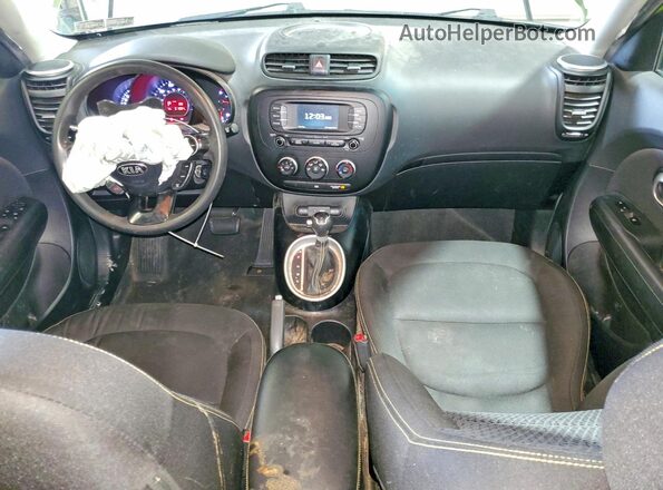KNDJP3A5XG7870951 2016 KIA SOUL Зеленый Вид панели приборов