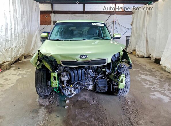 KNDJP3A5XG7870951 2016 KIA SOUL Зеленый Вид спереди