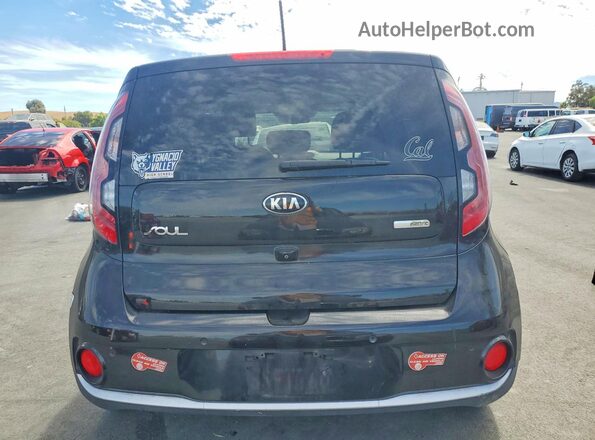 KNDJX3AE7G7013082 2016 KIA SOUL Black Rear view
