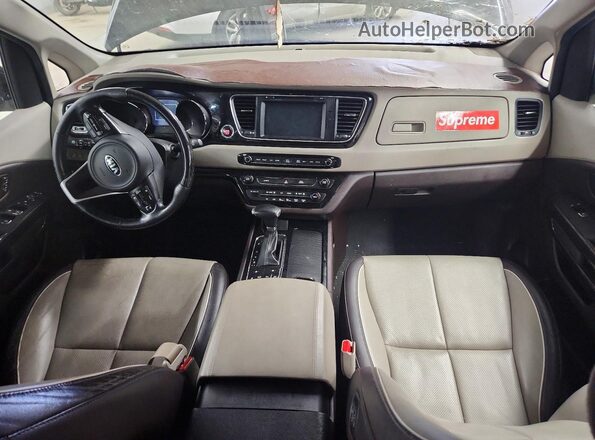 KNDME5C17H6278973 2017 KIA SEDONA Black წინა პანელის ხედი