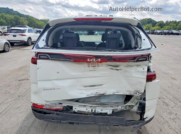 KNDNB4H31P6225136 2023 KIA CARNIVAL White Вид ззаду