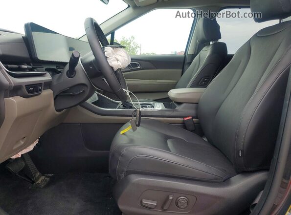 KNDNC5K32T6580693 2026 KIA CARNIVAL Charcoal Vista interior delantera