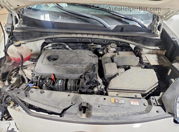 KNDP63AC4N7949136 2022 KIA SPORTAGE White Vista del compartimento del motor