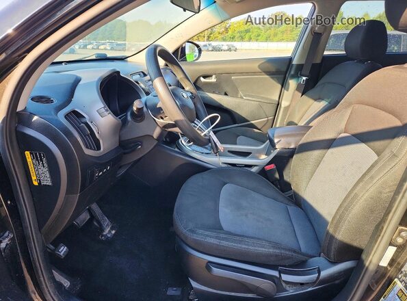KNDPB3AC4G7848628 2016 KIA SPORTAGE Black Dashboard view