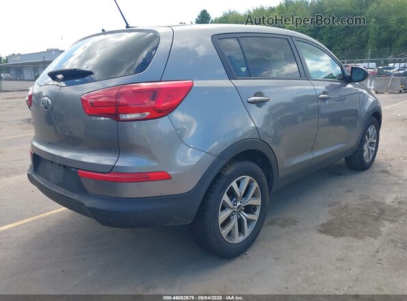 KNDPBCACXG7811650 2016 KIA SPORTAGE Gray Trasero derecho