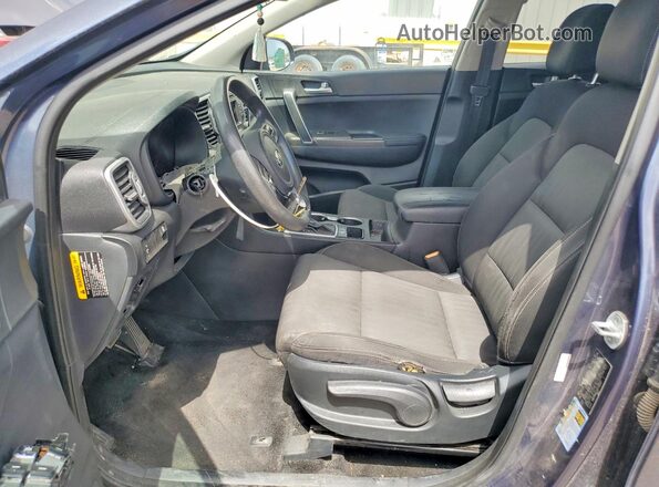 KNDPM3AC0H7116167 2017 KIA SPORTAGE Blue Widok wnętrza z przodu