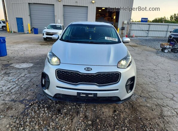 KNDPM3AC3H7106104 2017 KIA SPORTAGE Серебряный Вид спереди