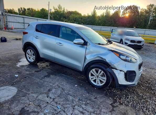 KNDPM3AC3H7106104 2017 KIA SPORTAGE Серебряный Передняя правая четверть