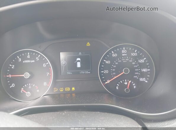 KNDPM3AC6H7088486 2017 KIA SPORTAGE Gray Հետևի նստատեղերի տեսք