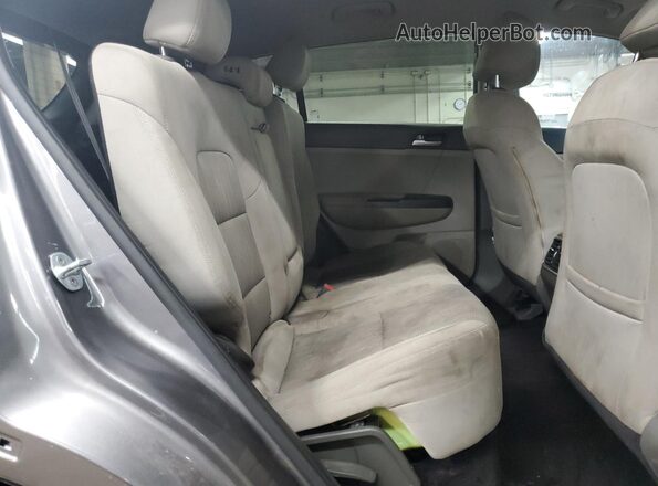 KNDPMCAC1H7047103 2017 KIA SPORTAGE Серебряный 