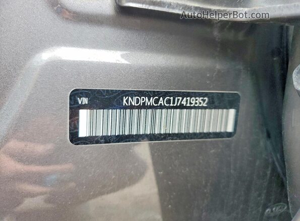 KNDPMCAC1J7419352 2018 KIA SPORTAGE Gray Vista de la etiqueta del VIN