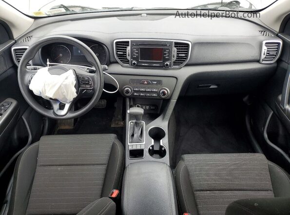 KNDPMCAC1J7419352 2018 KIA SPORTAGE Gray Vista del salpicadero