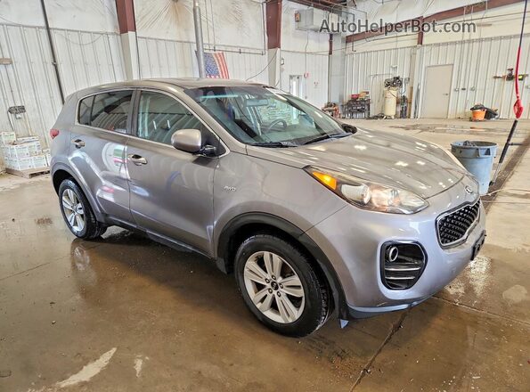 KNDPMCAC4J7383818 2018 KIA SPORTAGE Gray Delantero derecho