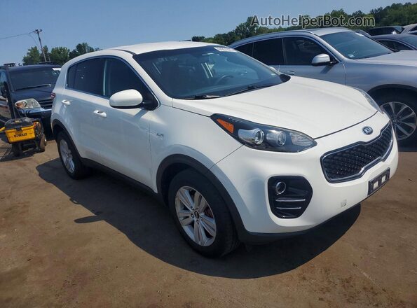 KNDPMCAC7J7346942 2018 KIA SPORTAGE White Delantero derecho