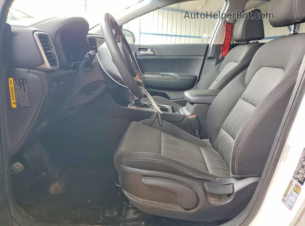 KNDPMCAC7L7636715 2020 KIA SPORTAGE White Front interior view
