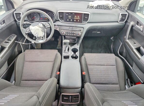 KNDPMCAC7N7024789 2022 KIA SPORTAGE White Vista del salpicadero