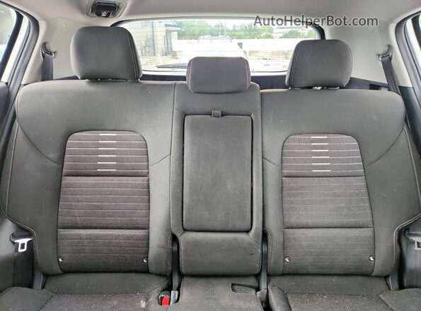 KNDPMCAC7N7024789 2022 KIA SPORTAGE White Vista de los asientos traseros