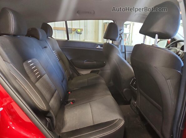 KNDPMCAC8L7753378 2020 KIA SPORTAGE Red Vista interior trasera