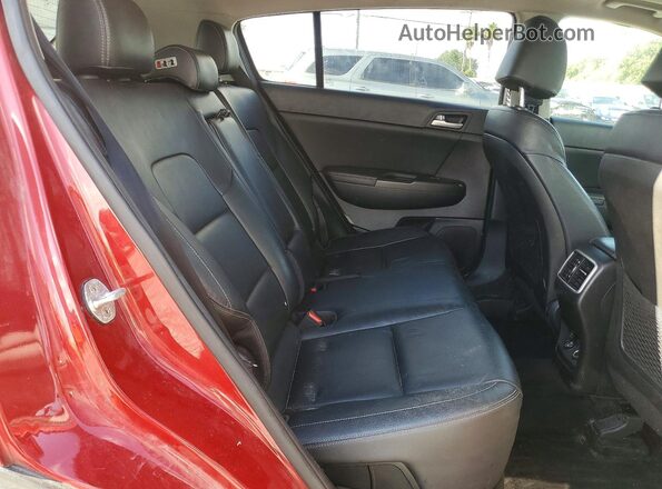 KNDPN3ACXH7178804 2017 KIA SPORTAGE Красный Вид задней части салона