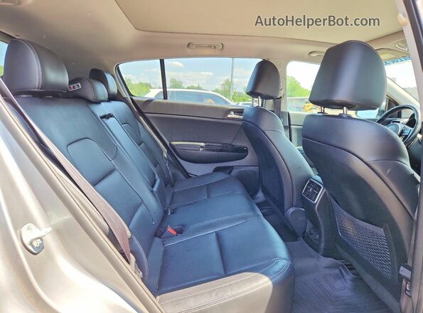 KNDPNCAC1L7697510 2020 KIA SPORTAGE Gray Вид задньої частини салону
