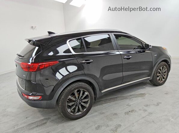 KNDPNCAC2J7425206 2018 KIA SPORTAGE Black Հետևի աջ