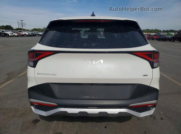 KNDPUCAF8P7096632 2023 KIA SPORTAGE White Vista trasera