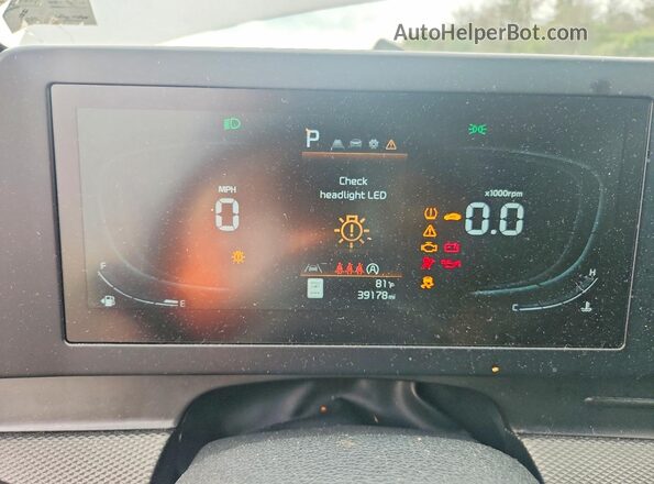KNDPUCDF7S7355194 2025 KIA SPORTAGE Gray ხელსაწყოთა პანელის ხედი