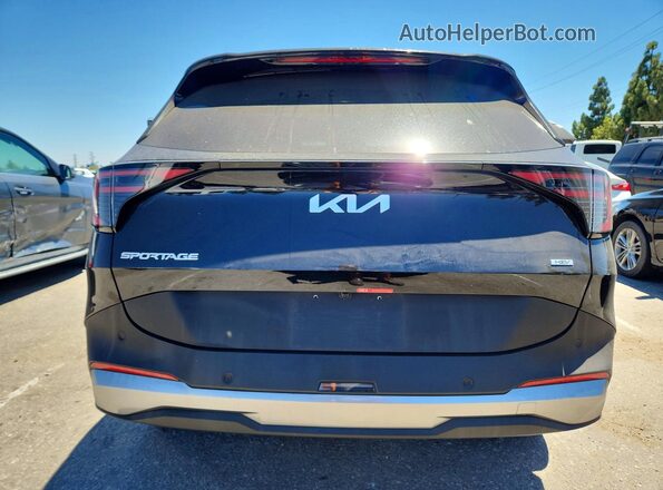 KNDPVDDG2T7367511 2026 KIA SPORTAGE Gray Rear view